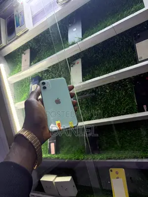 Apple iPhone 11 128 GB Green