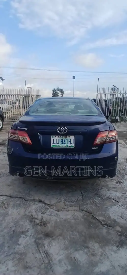 Toyota Camry 2008 Blue