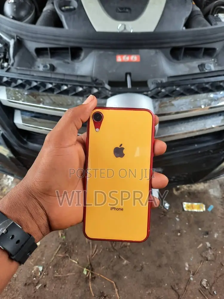 Apple iPhone XR 128 GB Red