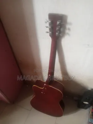 Majesty Guitar