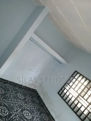 2bdrm Block of Flats in Uyo for rent
