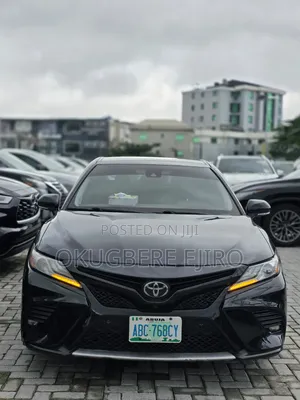 Toyota Camry 2018 Black