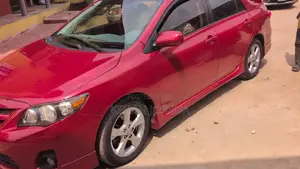 Toyota Corolla 2012 Red