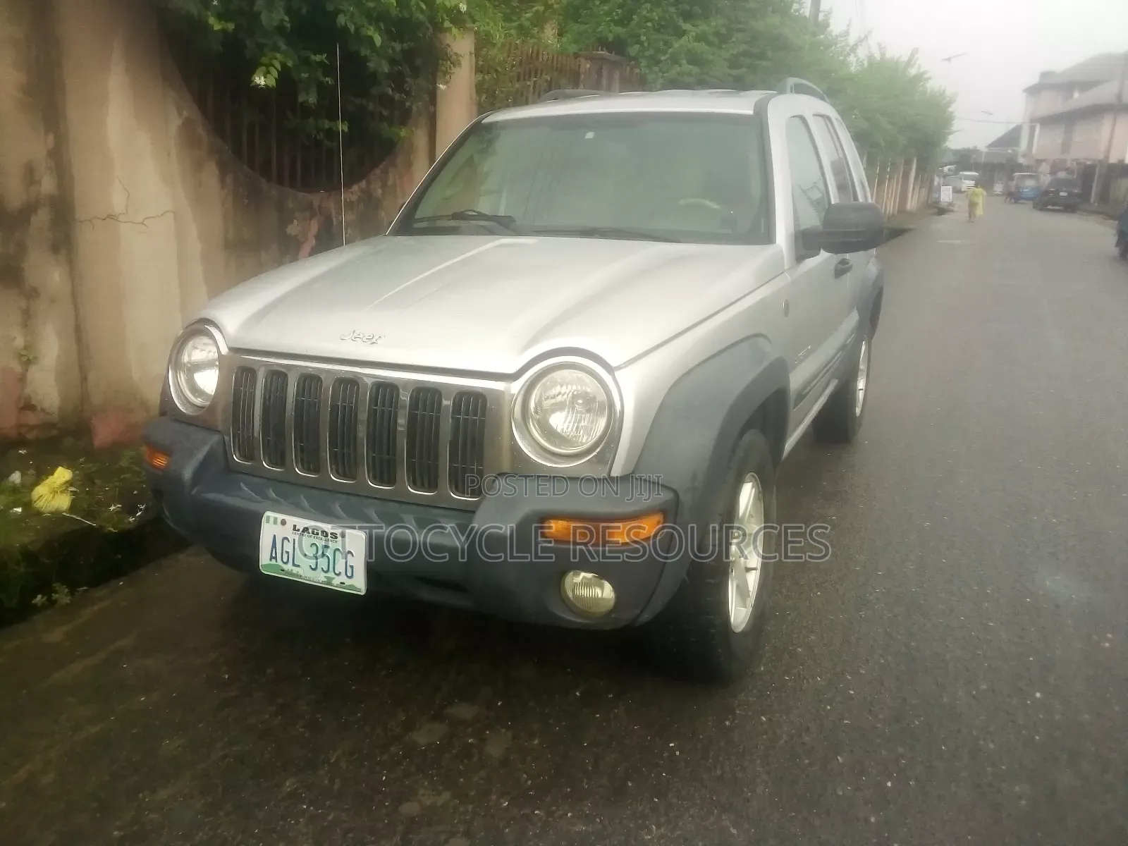 Jeep Liberty 2004 Silver
