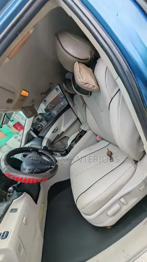 Toyota Venza 2011 Red
