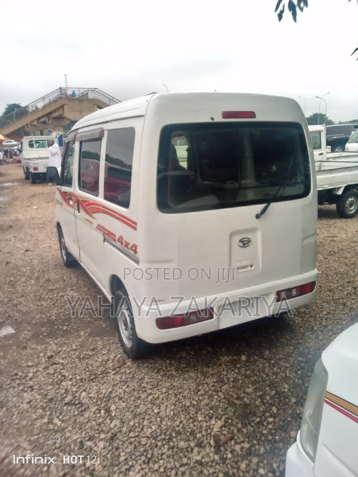 Daihatsu Hijet 2005 White