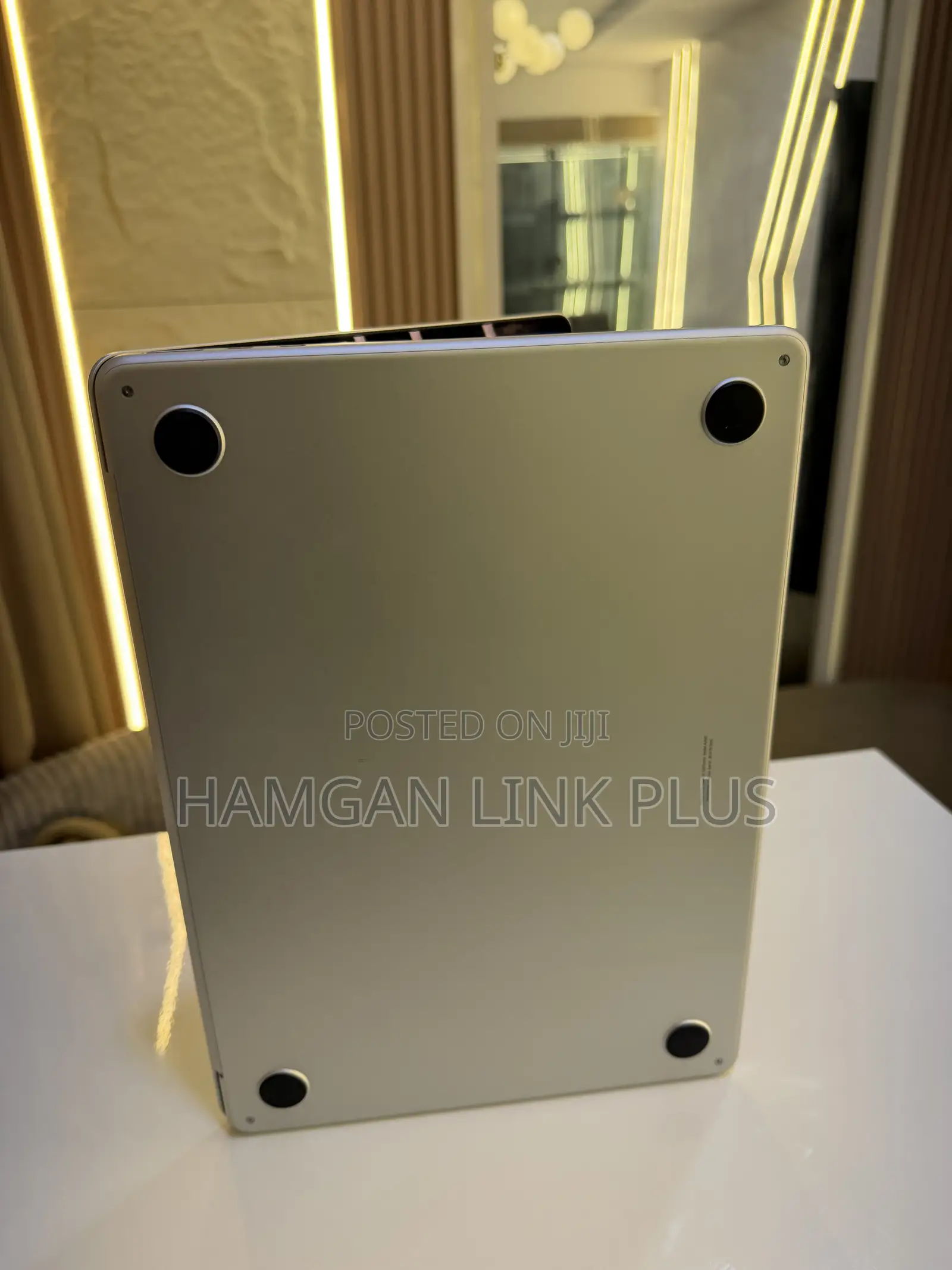 Laptop Apple MacBook Air 2022 M2 8GB Apple M2 SSD 256GB