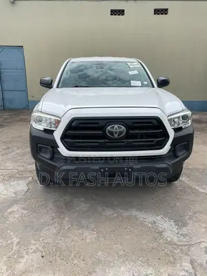 Toyota Tacoma Limited 2019 White