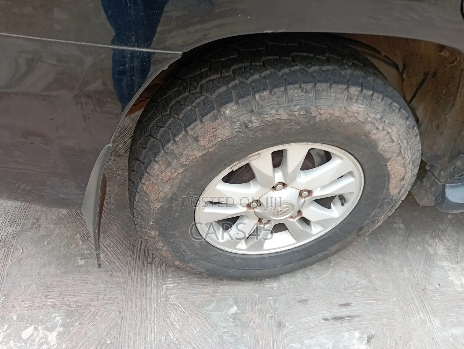 Toyota Land Cruiser 2012 Black