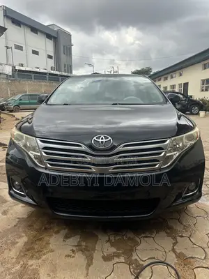 Toyota Venza LE 2011 Black