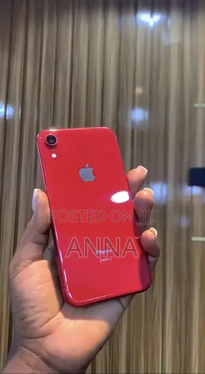 Apple iPhone XR 64 GB Red