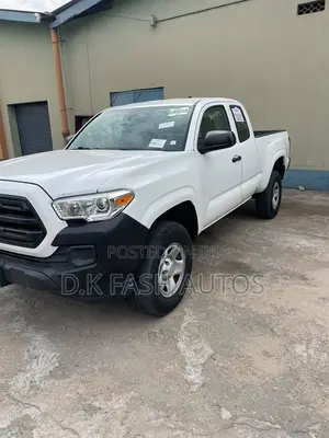 Toyota Tacoma Limited 2019 White