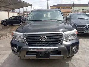 Toyota Land Cruiser 2012 Black