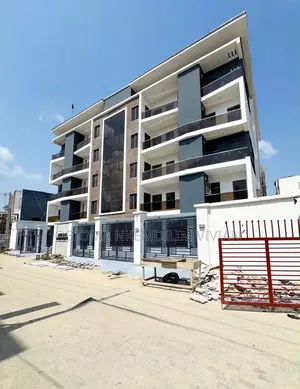 4bdrm Apartment in Freedom Way Lekki for rent