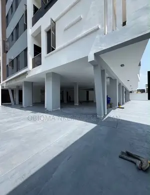 4bdrm Apartment in Freedom Way Lekki for rent