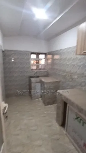 2bdrm Apartment in Peace Estate Baruwa for rent