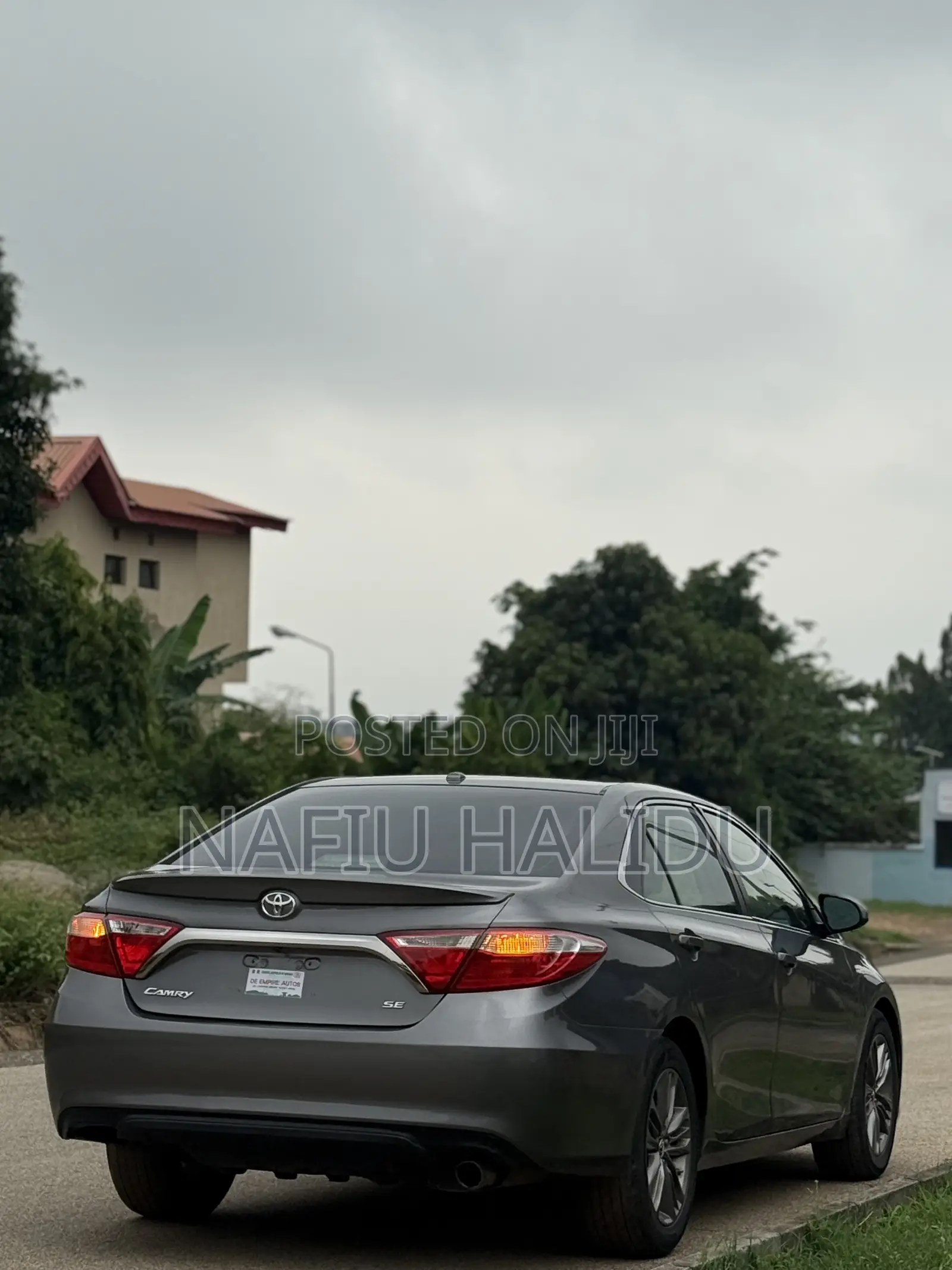 Toyota Camry 2016 Gray