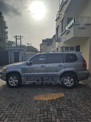 Lexus GX 470 2004 Gray