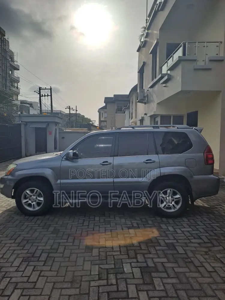 Lexus GX 470 2004 Gray