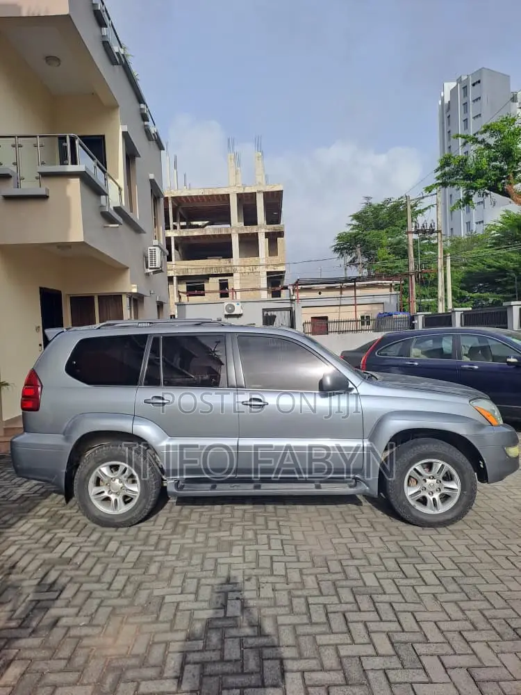 Lexus GX 470 2004 Gray