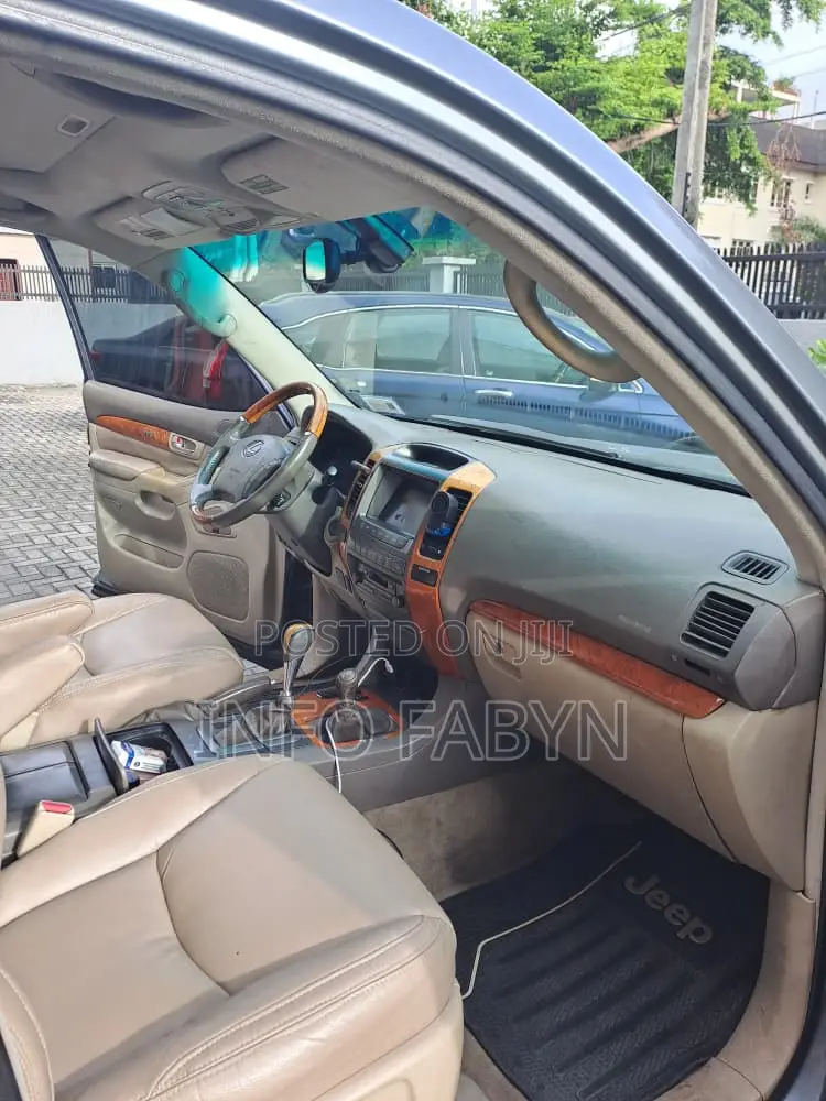 Lexus GX 470 2004 Gray