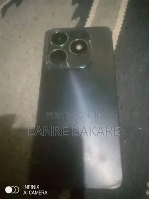 Tecno Spark 20 128 GB Black