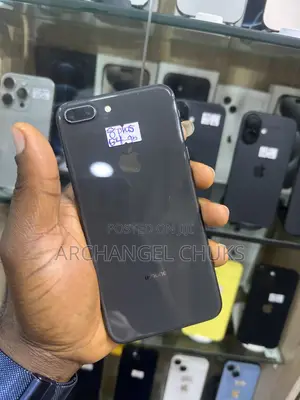 Apple iPhone 8 Plus 64 GB Black