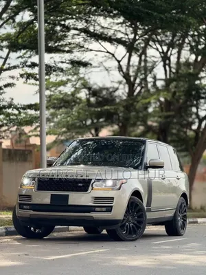 Land Rover Range Rover Vogue 2016 Gold