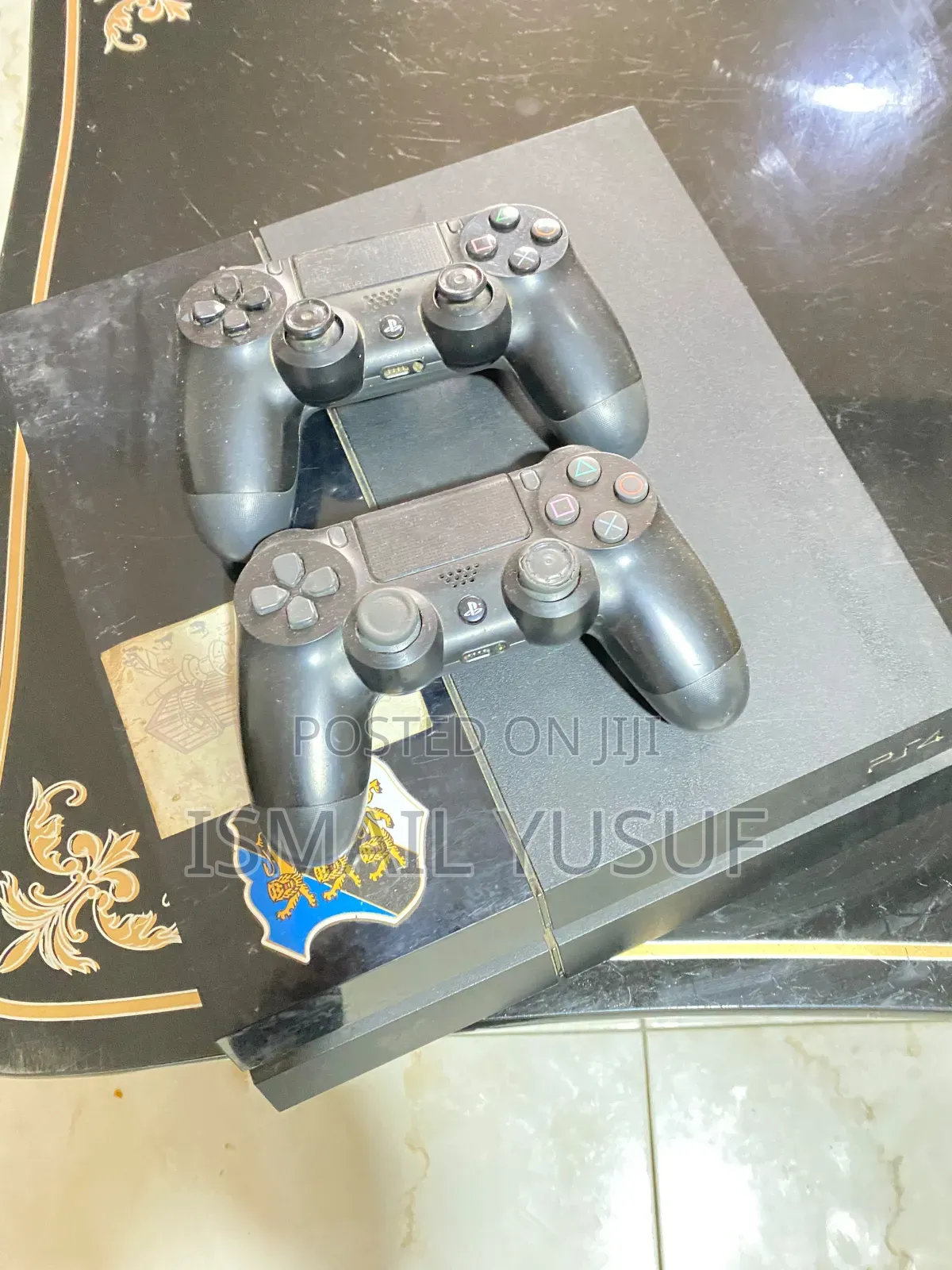 Play Station 4