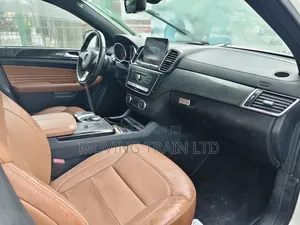 Mercedes-Benz GLE-Class 2019 White