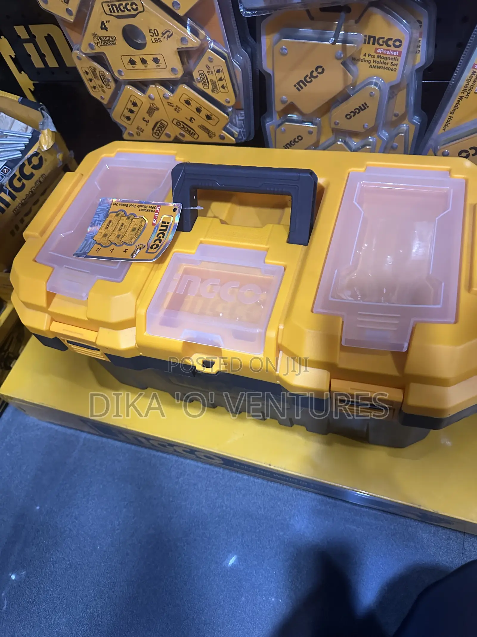 Empty Toolbox