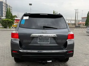 Toyota Highlander 2011 Gray