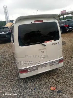 Daihatsu Hijet 2005 White