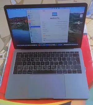 Laptop Apple MacBook Pro 2017 8GB Intel Core i5 SSD 128GB