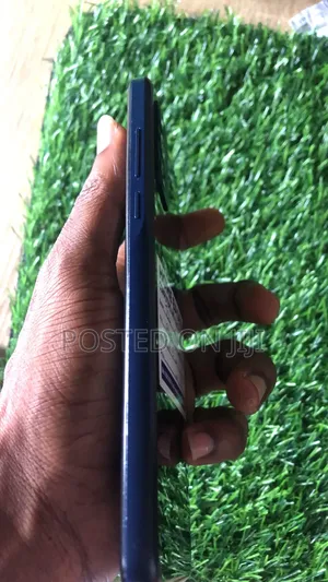 TCL 30 SE 128 GB Blue