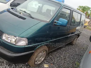 Volkswagen Transporter 2006 Green