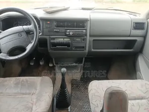 Volkswagen Transporter 2006 Green