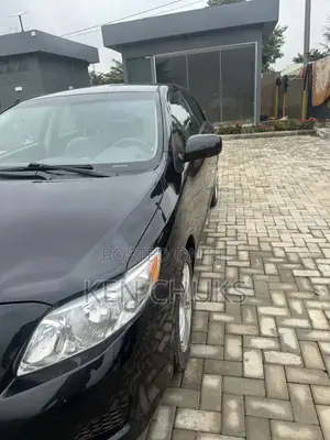 Toyota Corolla 2010 Black