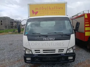Isuzu Truck