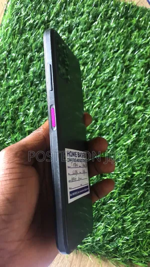 T-Mobile Move Black