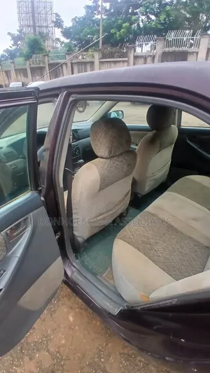 Toyota Corolla 2004 Brown