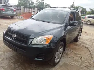 Toyota RAV4 2011 Black