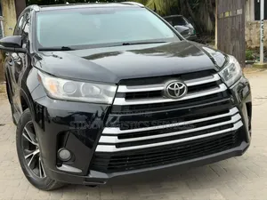 Toyota Highlander 2016 Black