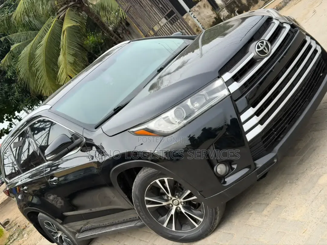 Toyota Highlander 2016 Black
