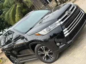 Toyota Highlander 2016 Black
