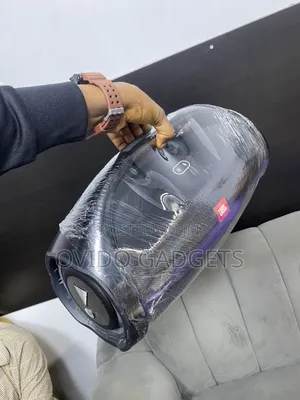JBL Boombox 2