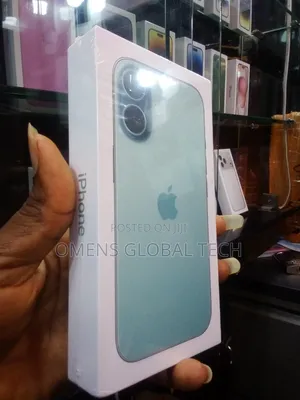 New Apple iPhone 16 128 GB Blue