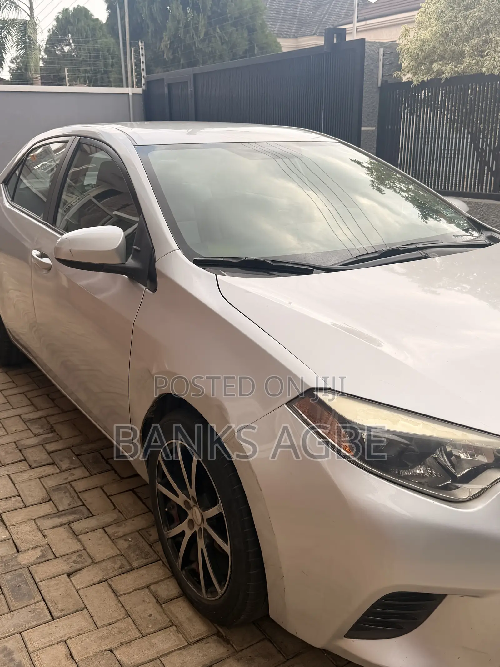 Toyota Corolla 2015 Silver