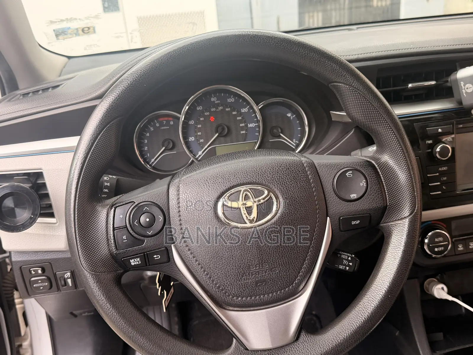 Toyota Corolla 2015 Silver