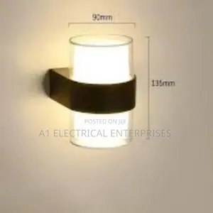 Quality Portrait Wall Led Light Yellow Light
